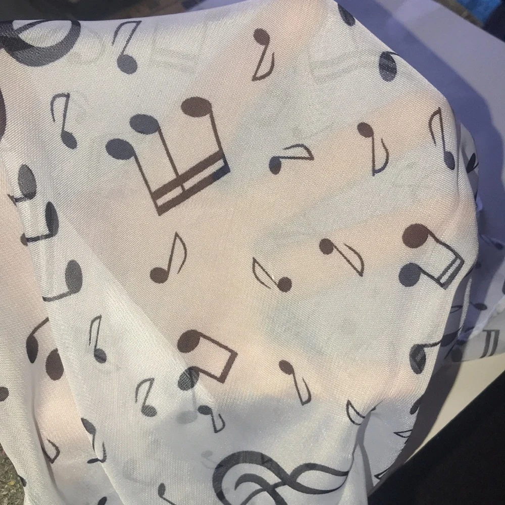 Women’s NIP Musical Note Scarf
